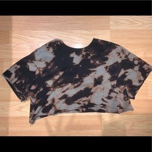 One of a Kind Black Marble Cropped T-shirt